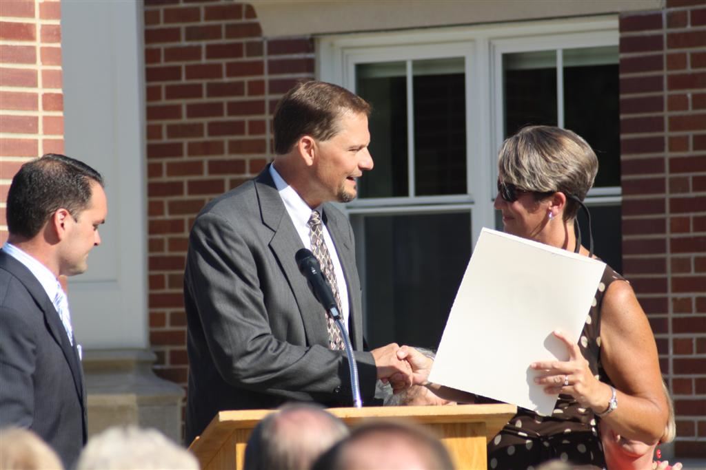 State Elected Officials at Podium 6